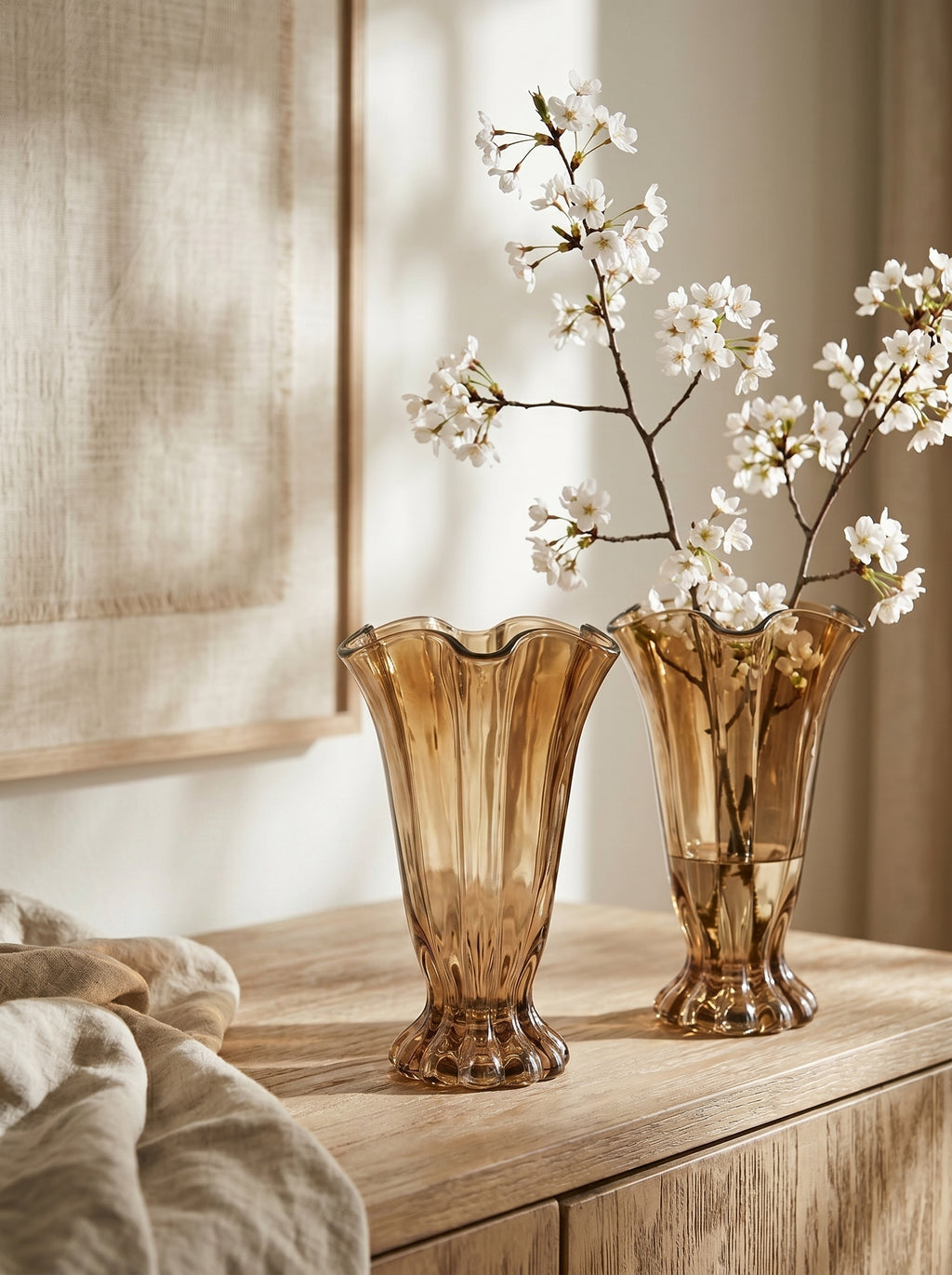 6.1x9.1'H Vintage Brown Ruffle Glass Vase,Set of 2