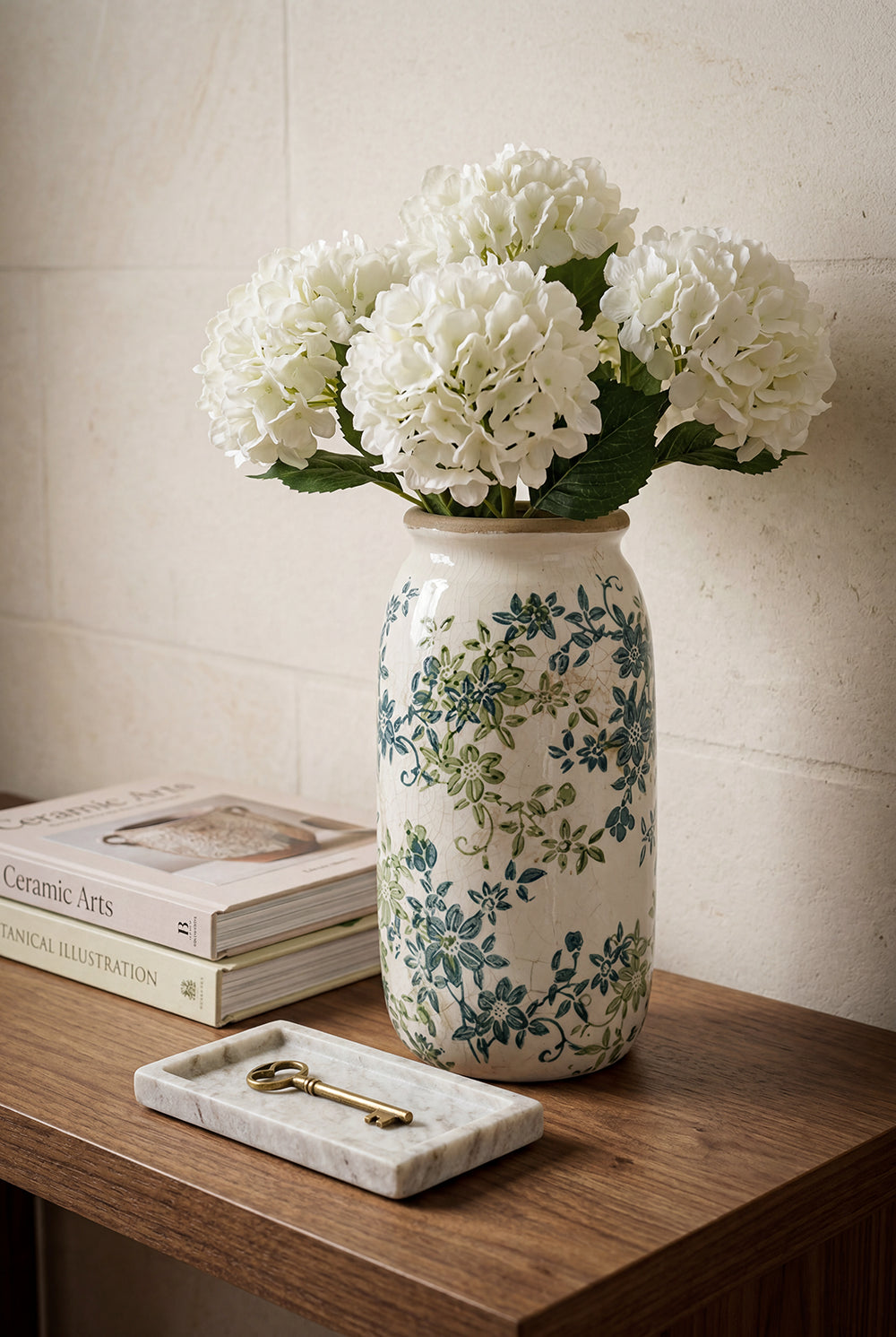 D5.1X9.8'  Floral Cylinder Vase