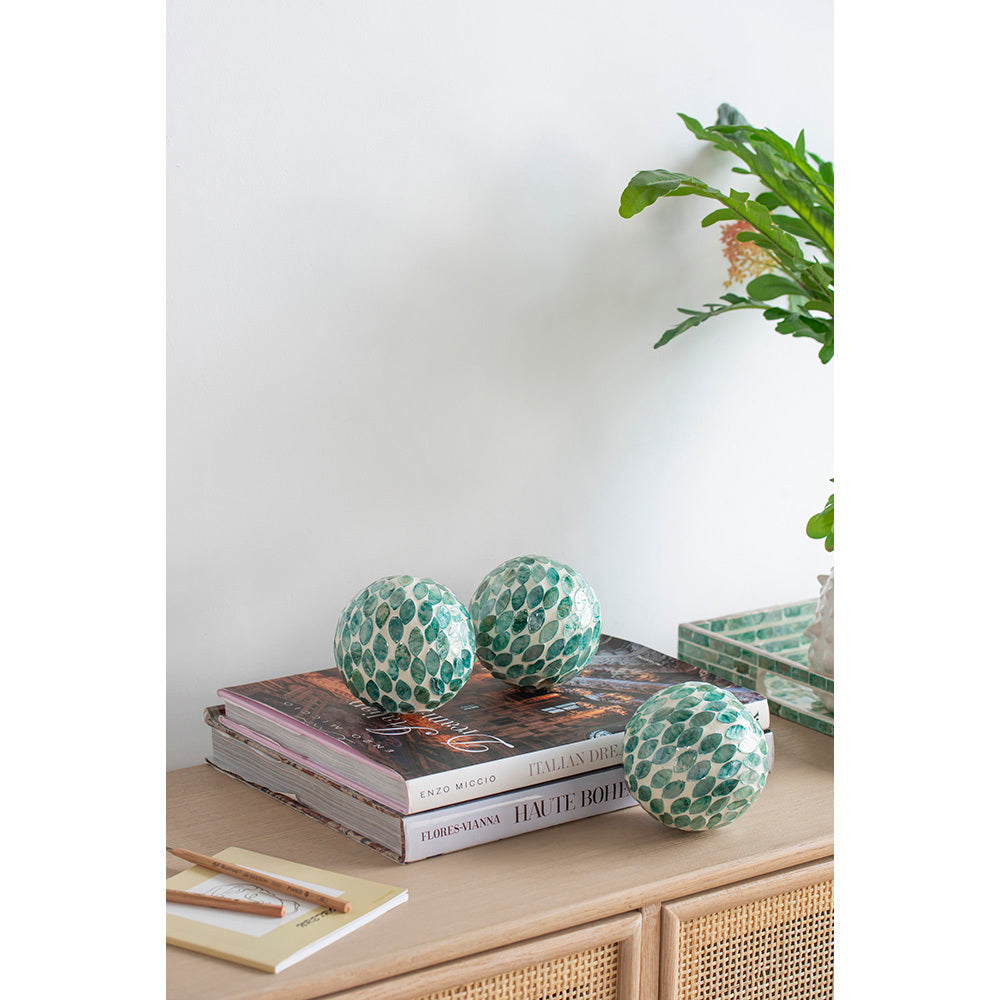 S/3 D3.9x3.9' Capiz Balls Decorative Orbs